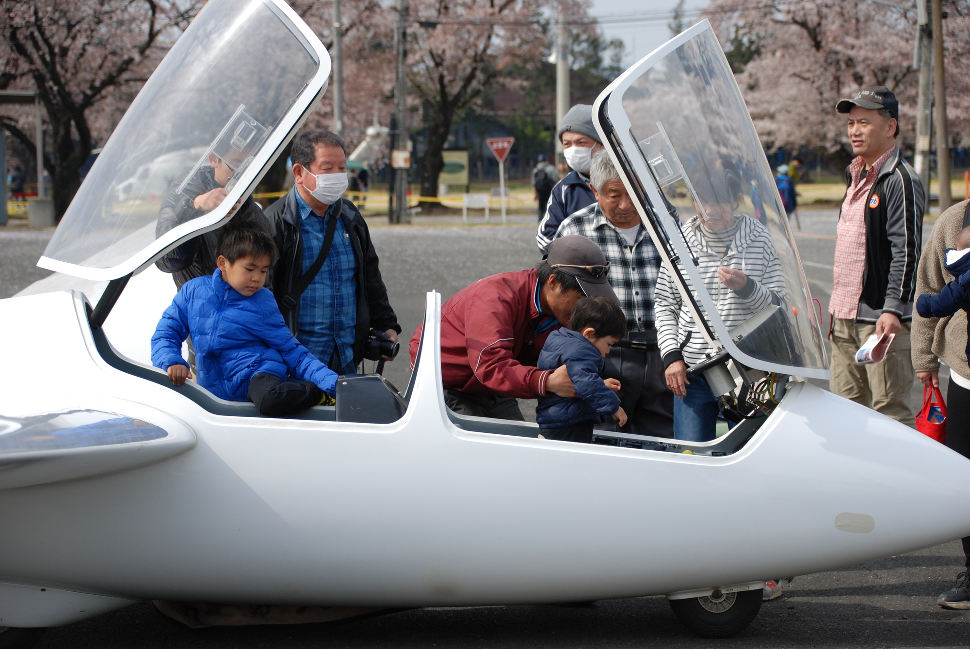 機体展示（熊谷基地さくら祭）